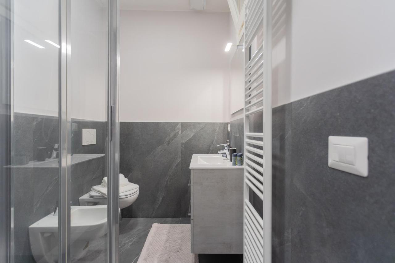 Sant'Agostino Apartments By Rent All Como Eksteriør billede