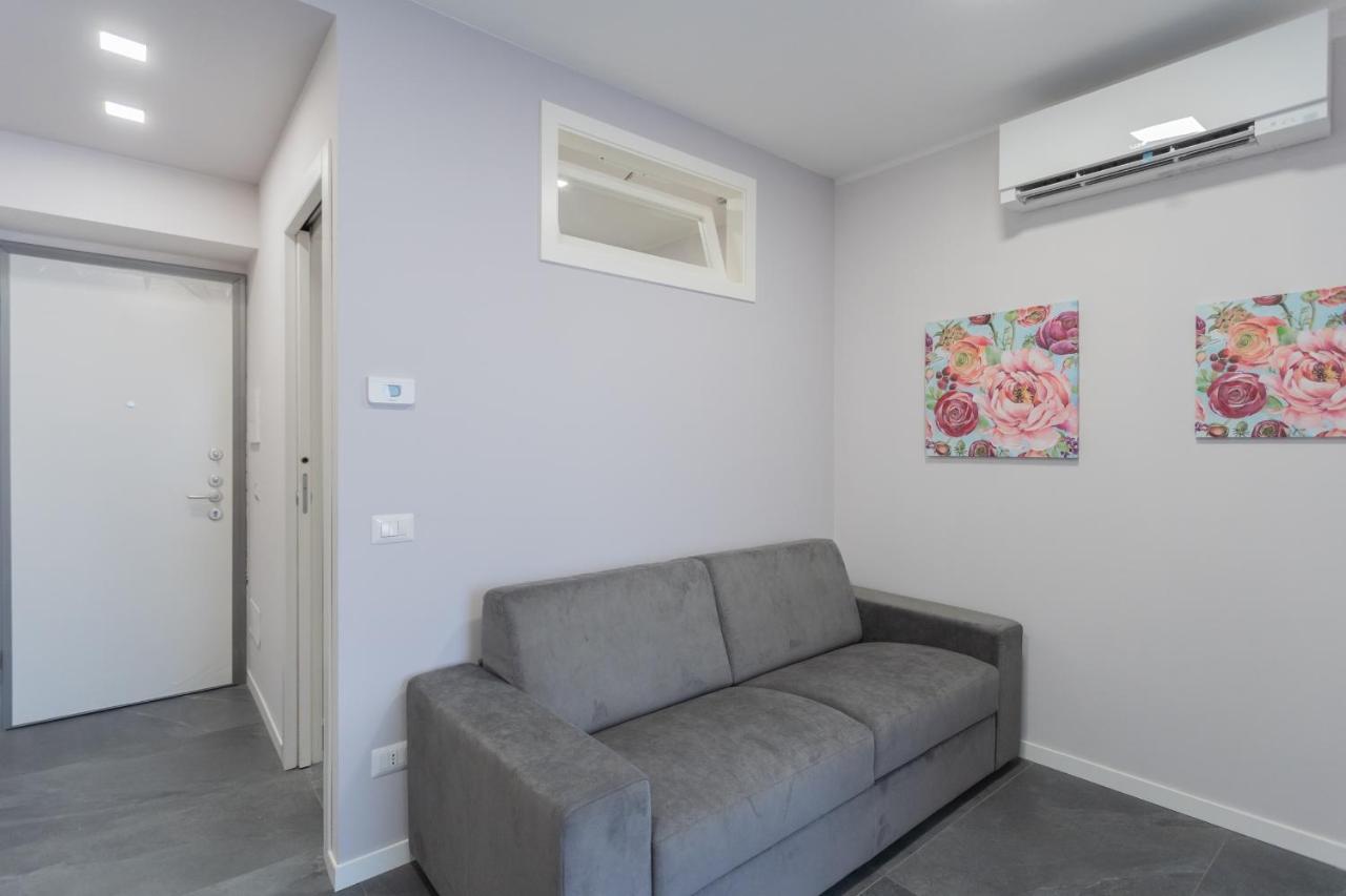 Sant'Agostino Apartments By Rent All Como Eksteriør billede