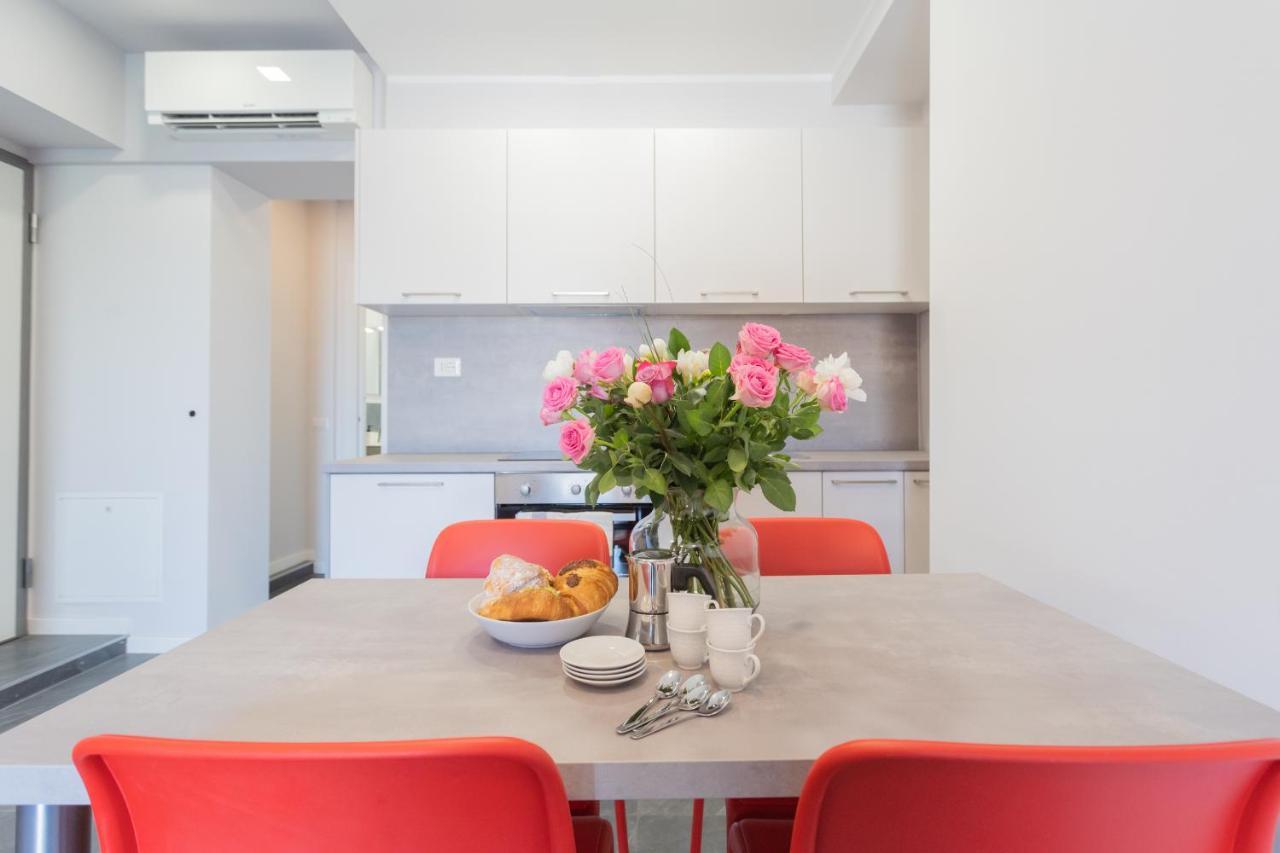 Sant'Agostino Apartments By Rent All Como Eksteriør billede